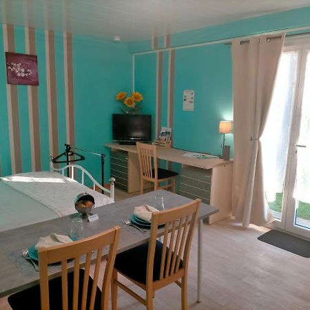 Studio " Tournesol " Au Coeur Du Berry Les Bordes Exteriör bild